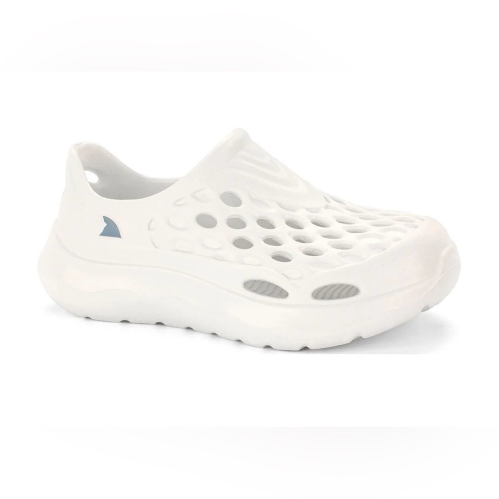 Rugged Shark Big Kids Size 5”Slip on Water Sneakers